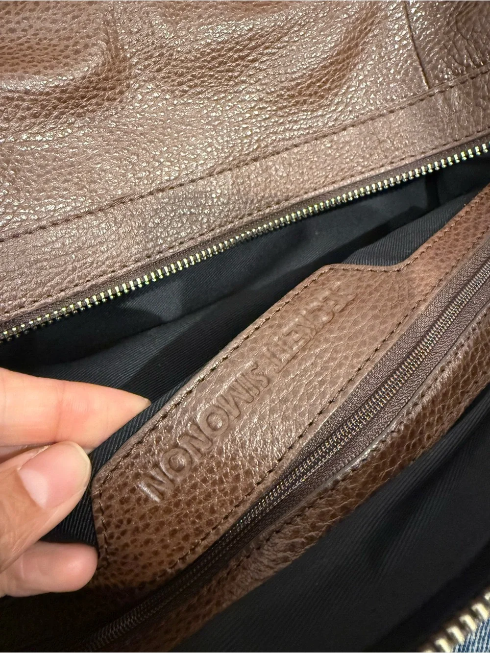 Beckett Simonon Weekender Duffel Bag (worn Once )